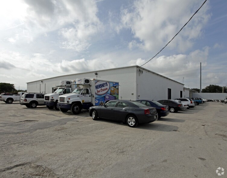 Primary Photo Of 438 W Kaley St, Orlando Warehouse For Lease