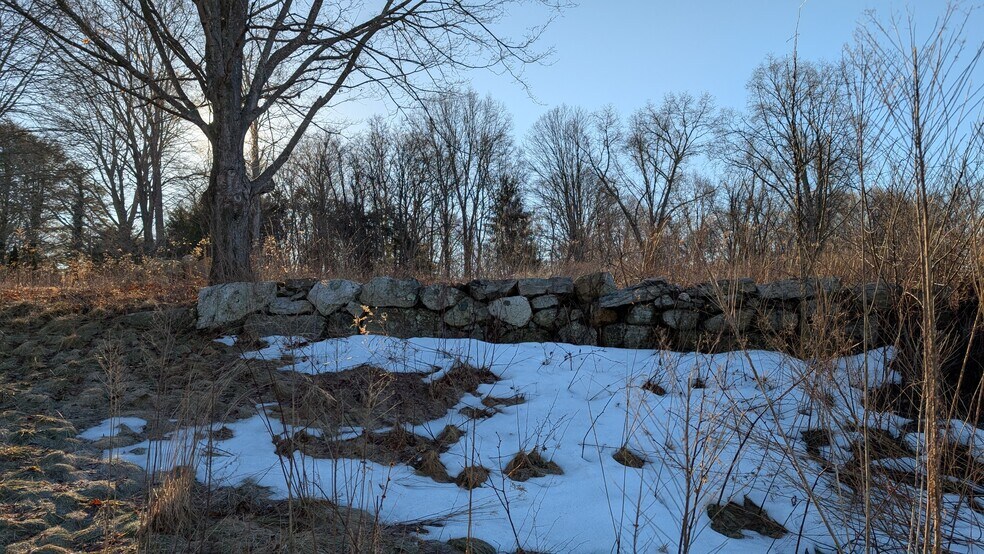 More Photos Of 124 Halls Hill Rd, Colchester Land For Sale