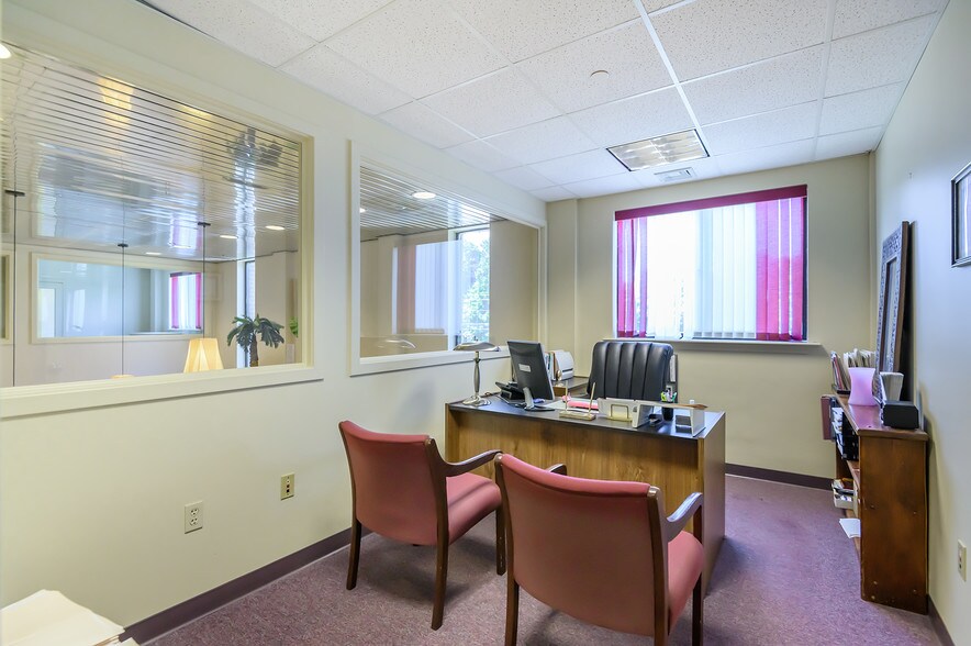 More Photos Of 630 Park St, Stoughton Office For Lease