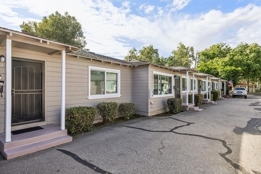 More Photos Of 175 Old Bernal Ave, Pleasanton Apartments For Sale