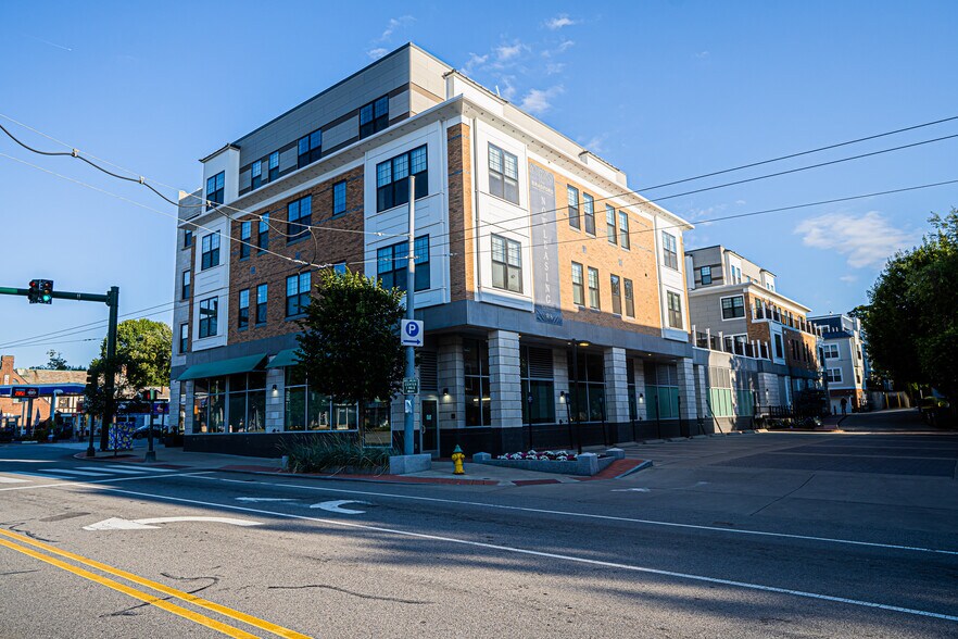 More Photos Of 485 Common St, Belmont Apartments For Lease