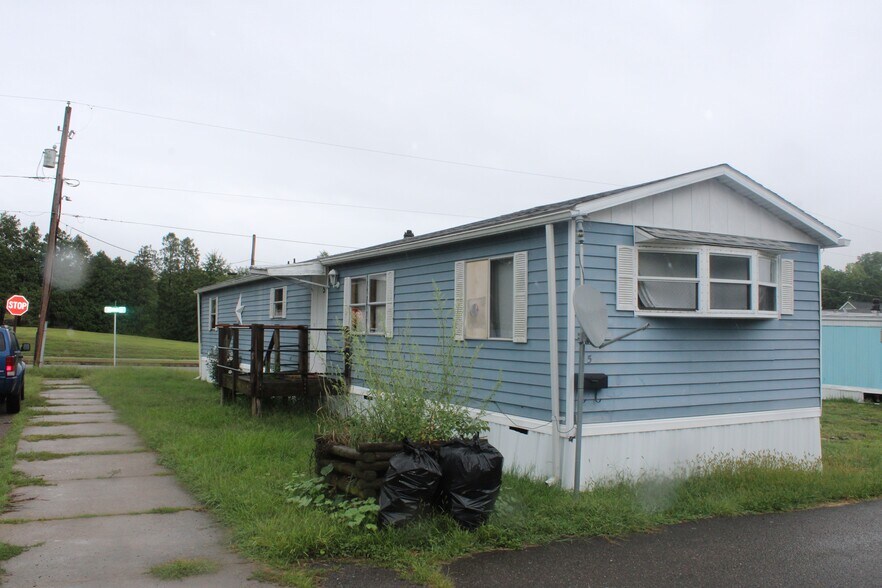 More Photos Of 320 E 13th St, Berwick Multifamily For Sale