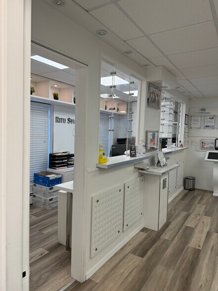 More Photos Of 245 Engle St, Englewood Coworking Space