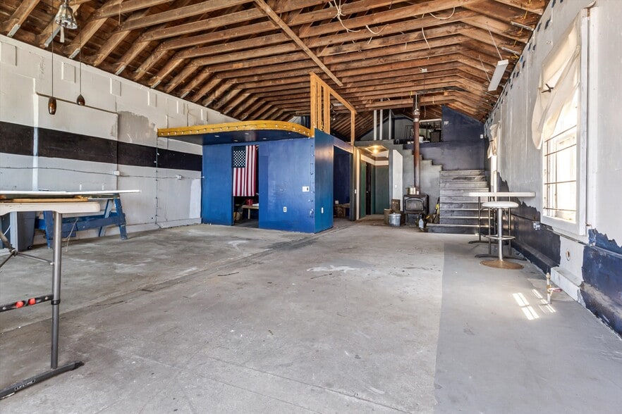 More Photos Of 825 (AKA 45200) Port rd, Point Arena Marina For Sale