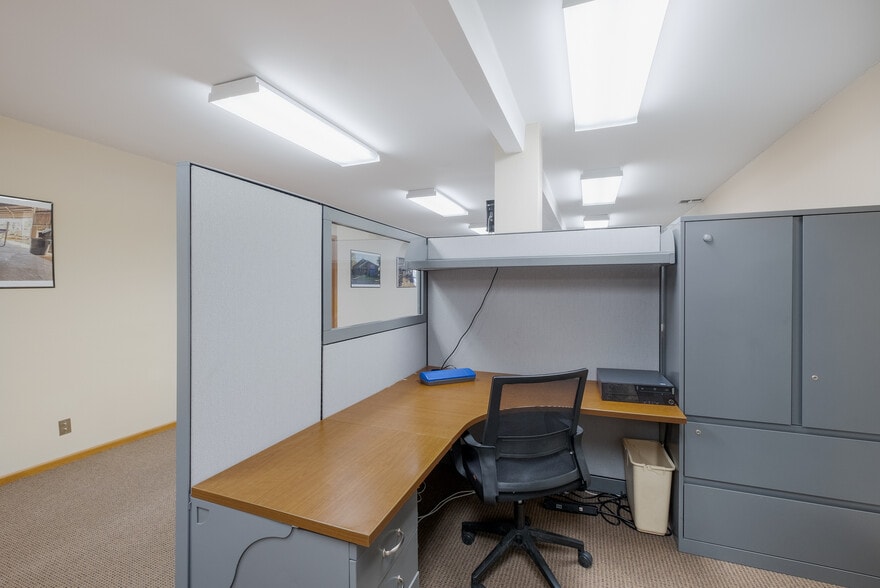 More Photos Of 14893 Bandera Rd, Helotes Office For Lease