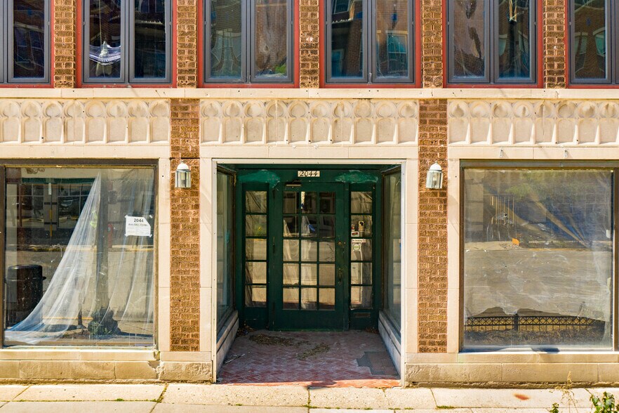 More Photos Of 2044 Atwood Ave, Madison Storefront Retail Office For Lease