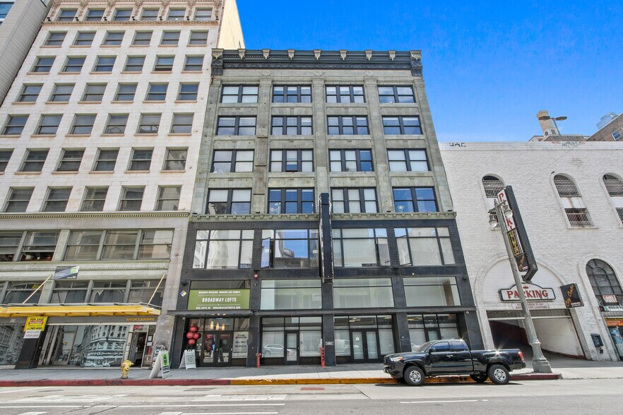 More Photos Of 430 S Broadway, Los Angeles Apartments For Lease