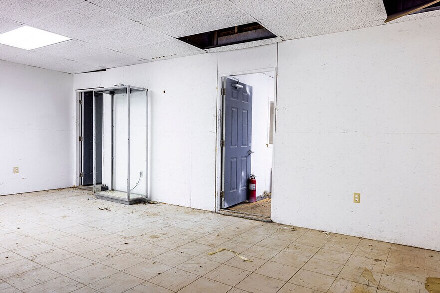 More Photos Of 236 Pearson rd, Pearsonville Industrial For Sale
