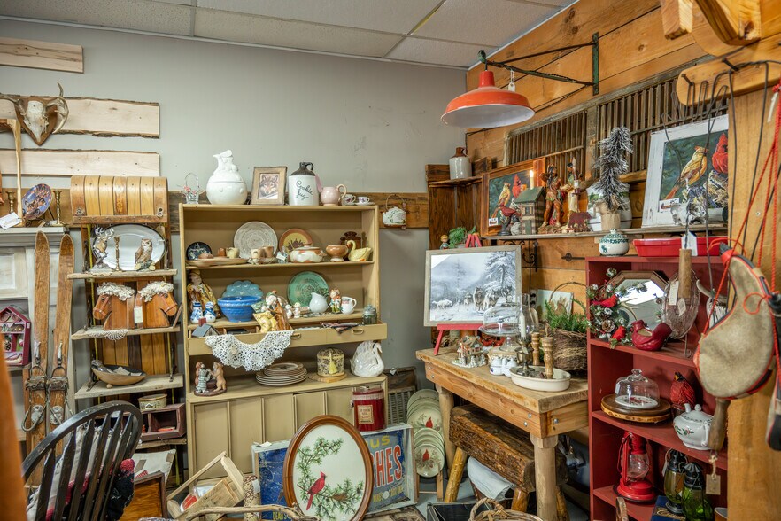 More Photos Of 217 Main St, Necedah General Retail For Sale