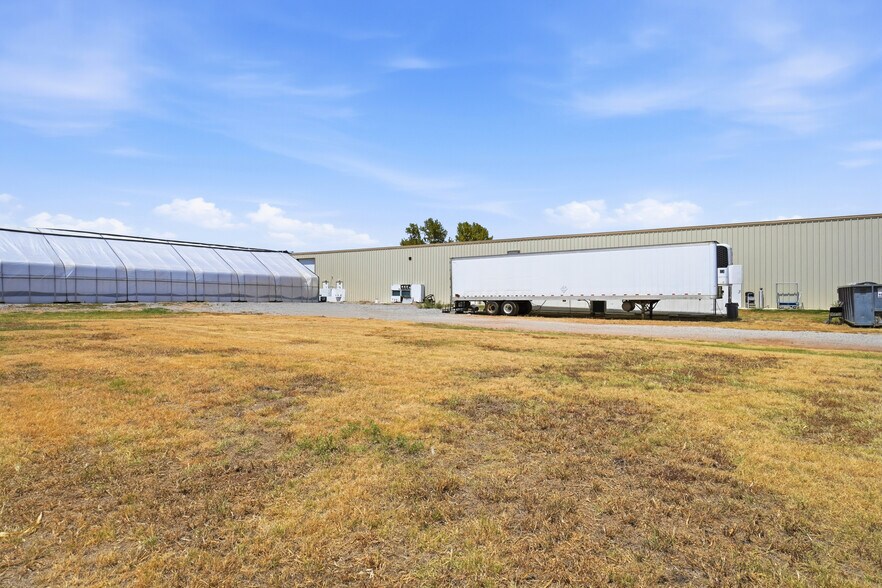 More Photos Of 1203 NW Airport Rd, Cache Industrial For Sale