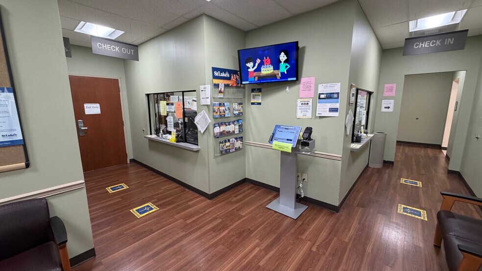 More Photos Of 4379 Easton Ave, Bethlehem Medical For Lease