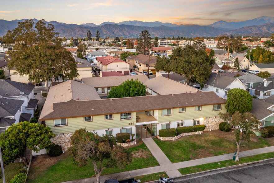 Primary Photo Of 221 W Dexter St, Covina Apartments For Sale