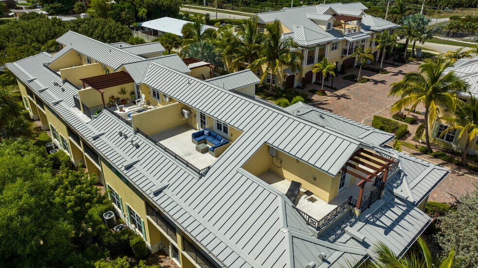 More Photos Of 3770 County Line Rd, Tequesta Apartments For Sale