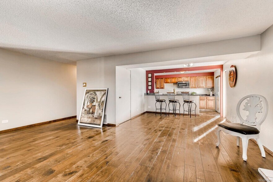 More Photos Of 2805-2901 S Locust St, Denver Apartments For Sale