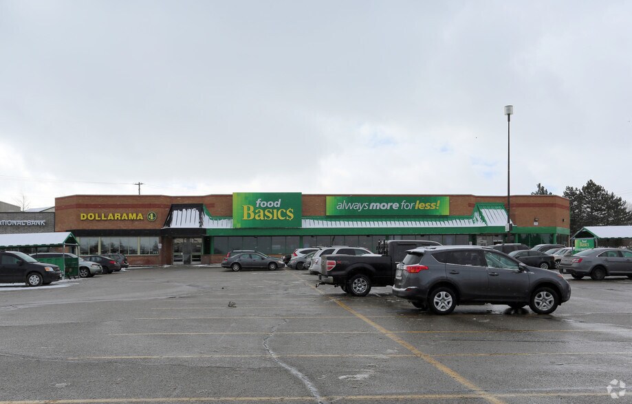 More Photos Of 851 Fischer-Hallman Rd, Kitchener Storefront Retail Office For Lease