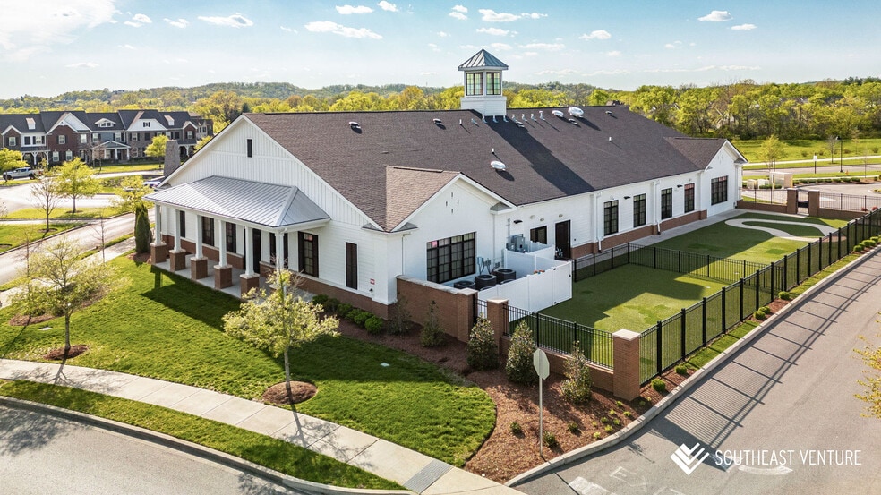 More Photos Of 1660 Drakes Creek Rd, Hendersonville Daycare Center For Lease