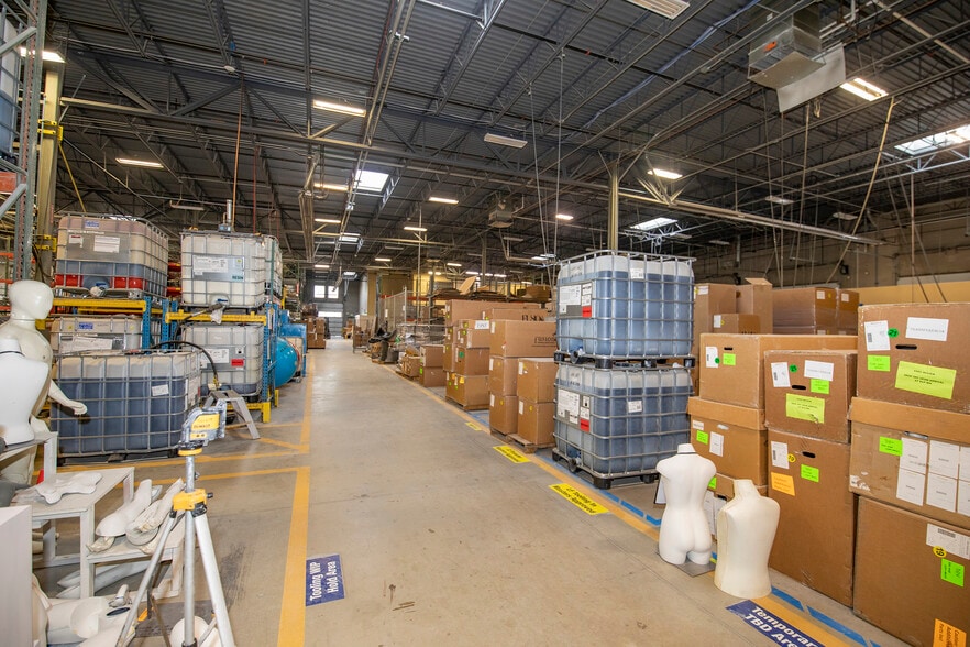 More Photos Of 1460 Overlook Dr, Lafayette Manufacturing For Lease