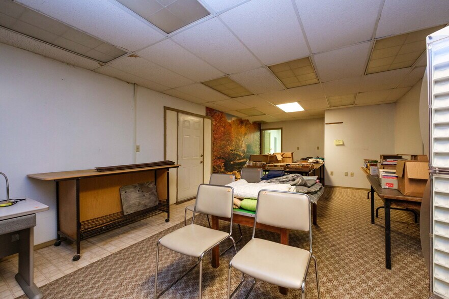 More Photos Of 180 Hollar Circle, Timberville Warehouse For Sale