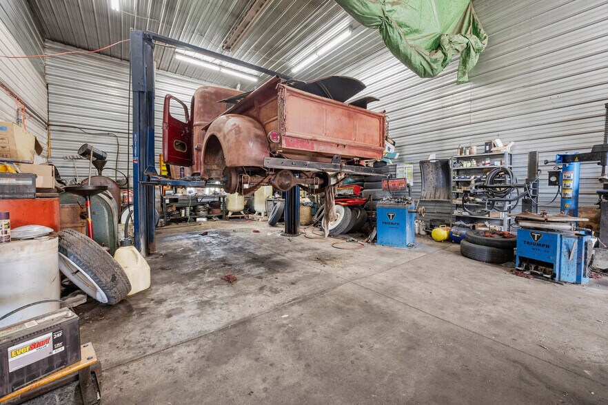 More Photos Of 688 Frey Rd, Macedon General Retail For Sale