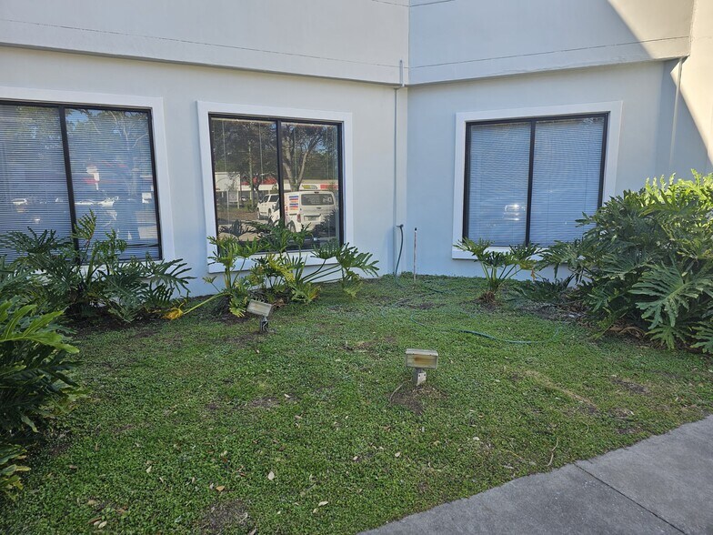 More Photos Of , Jacksonville Flex For Sale