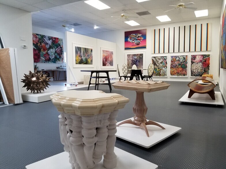 More Photos Of 1719 Trade Center Way, Naples Warehouse For Lease