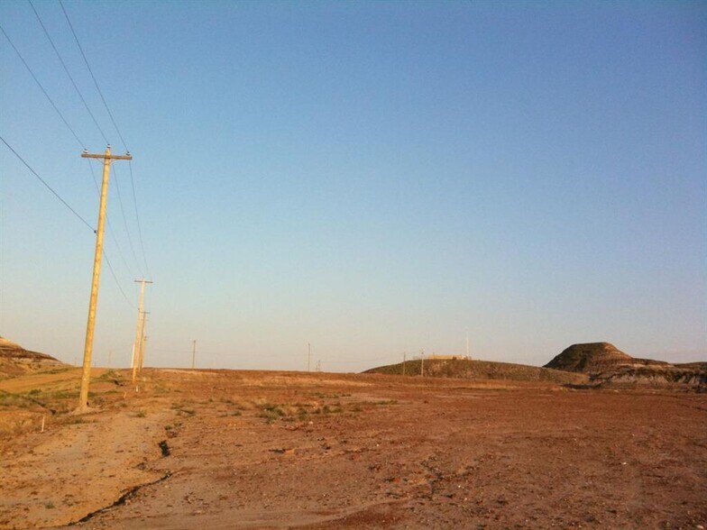 More Photos Of 360 Industrial Rd, Drumheller Land For Sale