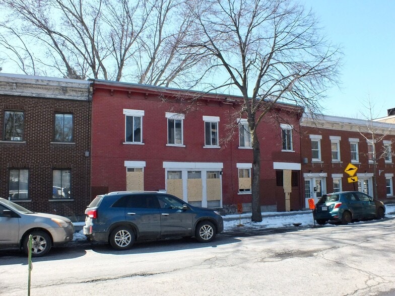 More Photos Of 1808 Rue Beaudry, Montréal Land For Sale