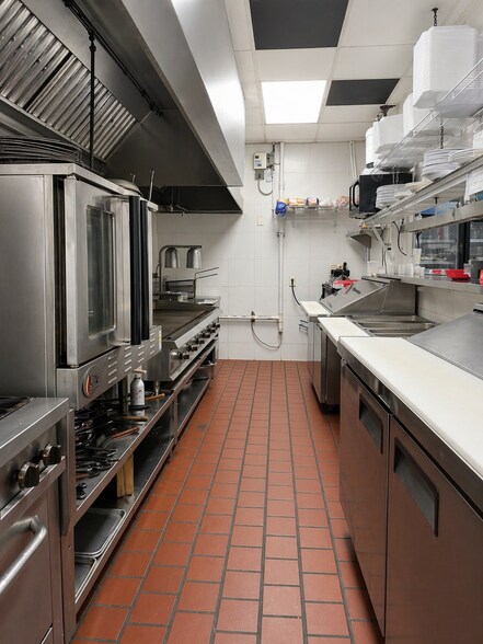 More Photos Of 3245 Tamiami Trl, Port Charlotte Restaurant For Sale