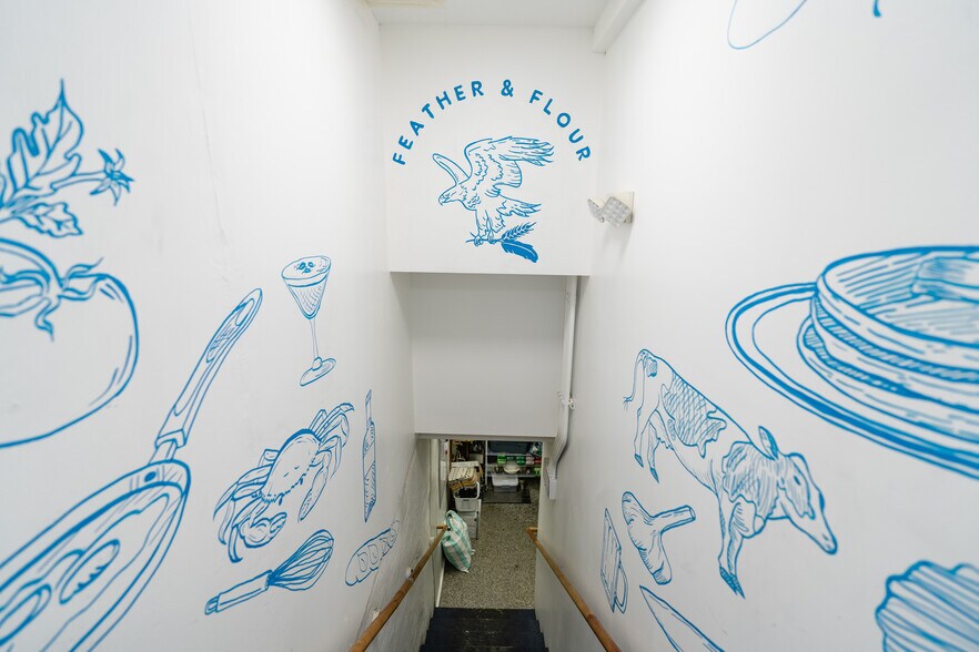 More Photos Of 927 S Cobb St, Palmer Restaurant For Sale