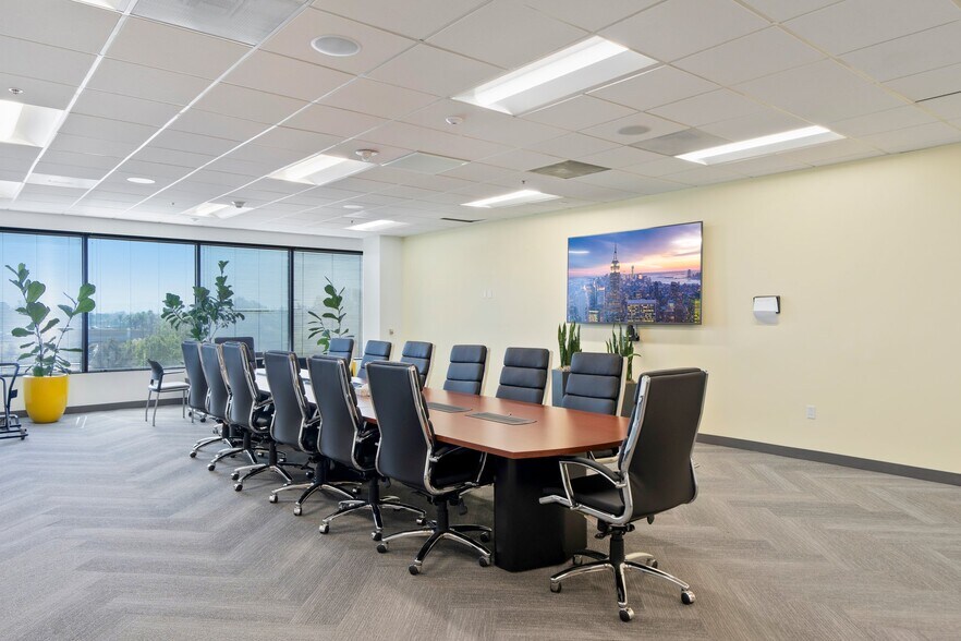 More Photos Of 701 S Parker St, Orange Unknown For Lease