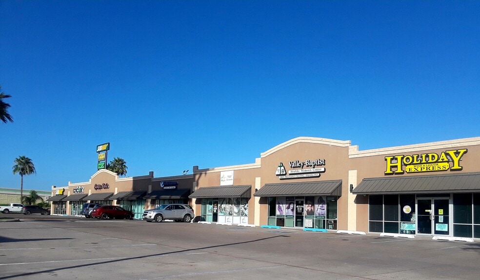 Primary Photo Of 160 W Expressway 83, San Benito Storefront For Lease