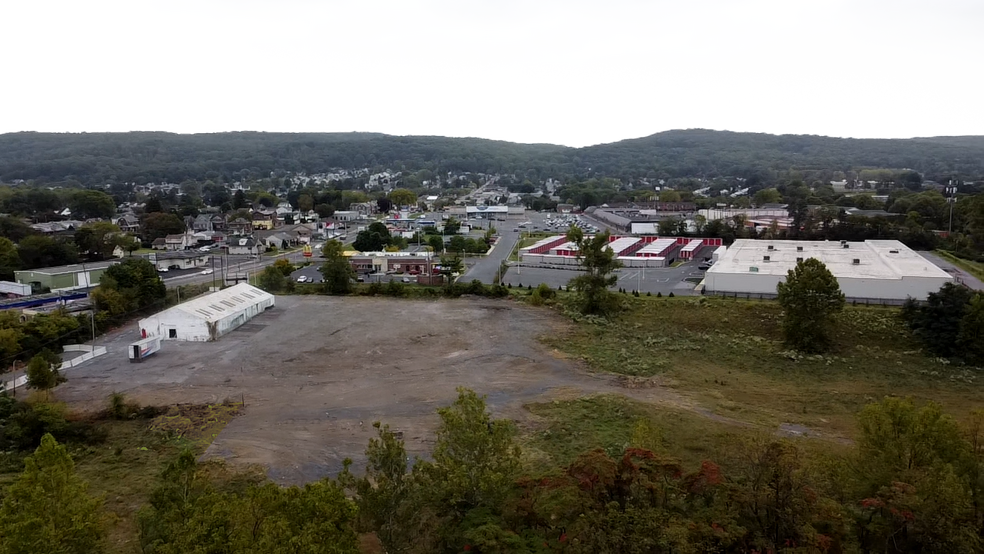 Primary Photo Of 1384 S 5th St, Allentown Warehouse For Lease