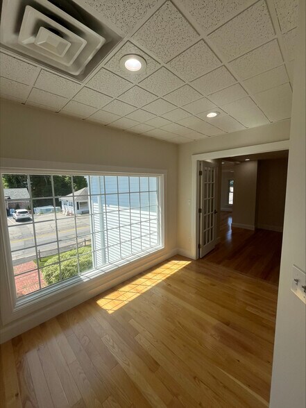 More Photos Of 683 Main St, Norwell Loft Creative Space For Lease