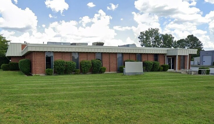 Primary Photo Of 800 Scholz Dr, Vandalia Warehouse For Lease