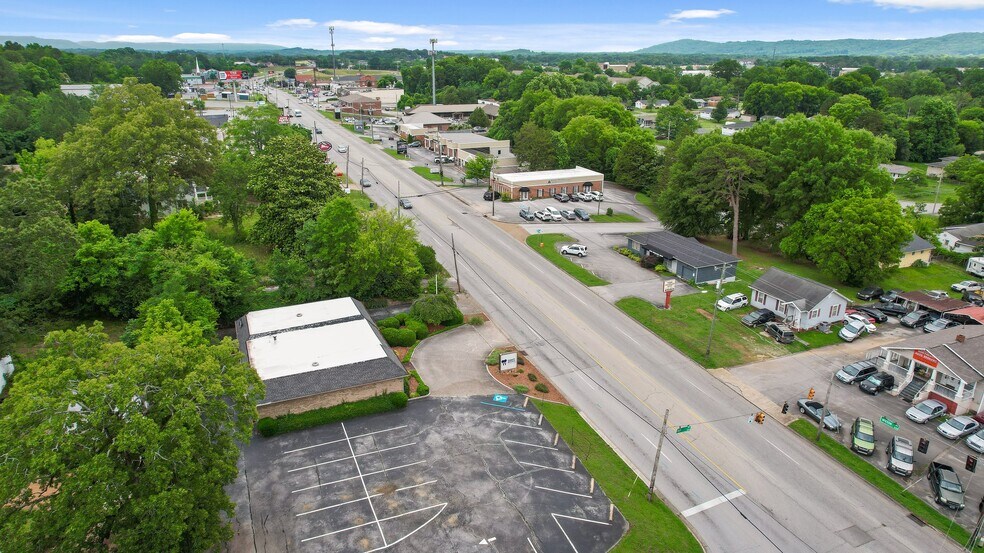 More Photos Of 4611 Hixson Pike, Hixson Office For Lease