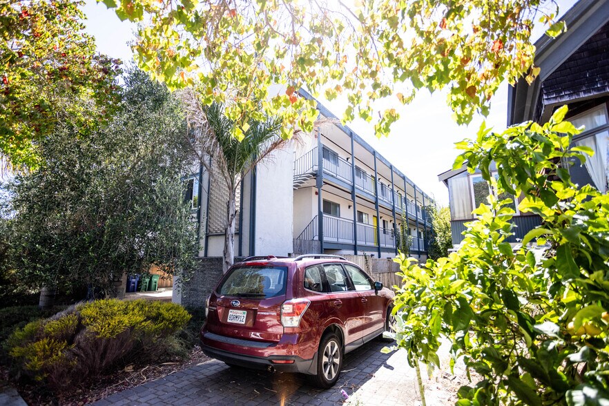 More Photos Of 2120 Grant St, Berkeley Apartments For Sale
