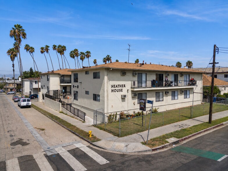 Primary Photo Of 1911 W 2nd St, Los Angeles Apartments For Sale