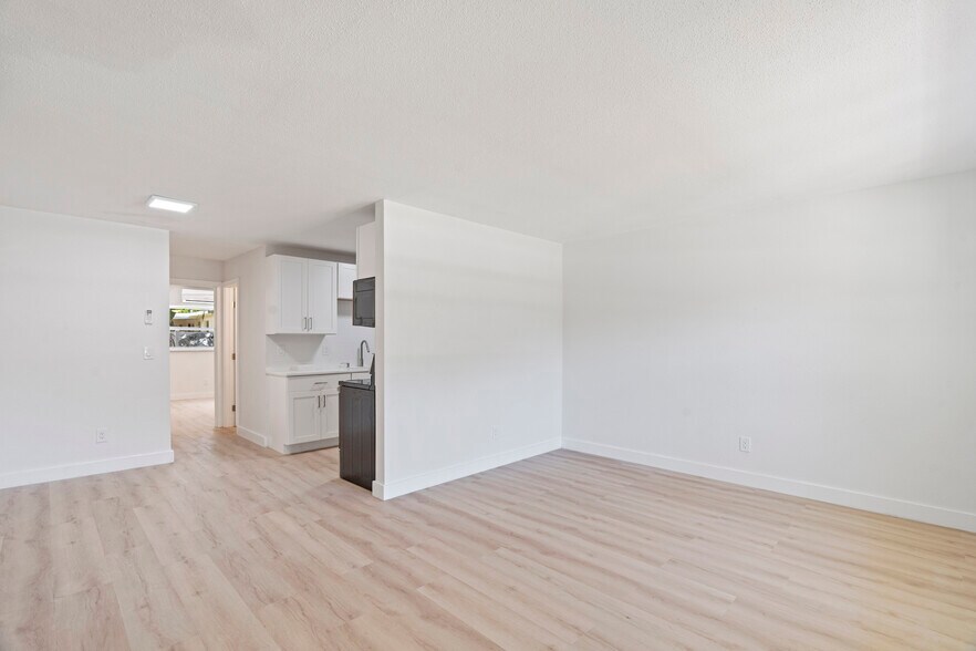More Photos Of 1150 Carlton Ct, Fort Pierce Apartments For Sale