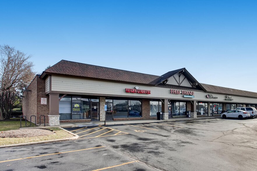 More Photos Of 1010-1072 E Schaumburg Rd, Streamwood Unknown For Lease