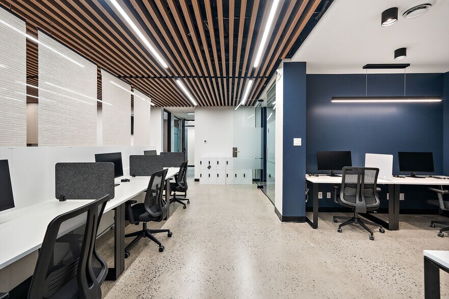 More Photos Of 9900 Boul Cavendish, Montréal Coworking Space