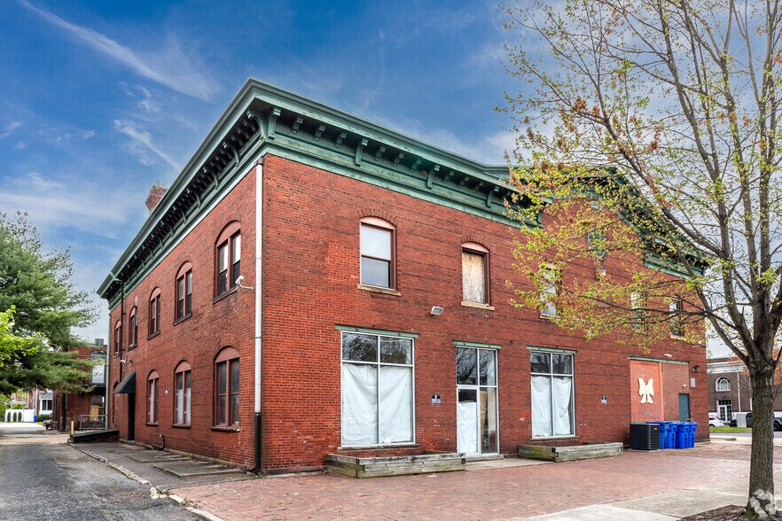 More Photos Of 45-49 Main St, Roebling Storefront Retail Office For Lease