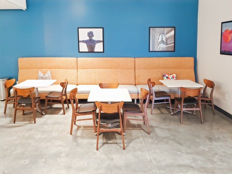 More Photos Of 13894 S Bangerter Pky, Draper Coworking Space