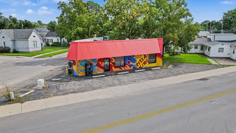 More Photos Of 525 Lafayette Ave, Lebanon Freestanding For Sale