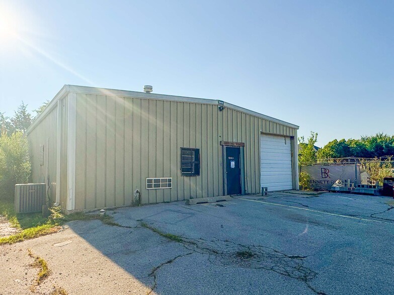 More Photos Of 3439 Charleston Rd, Norman Warehouse For Sale