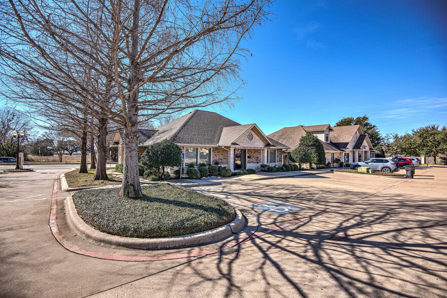 More Photos Of 2566 Blue Meadow Dr, Temple Office Residential For Lease