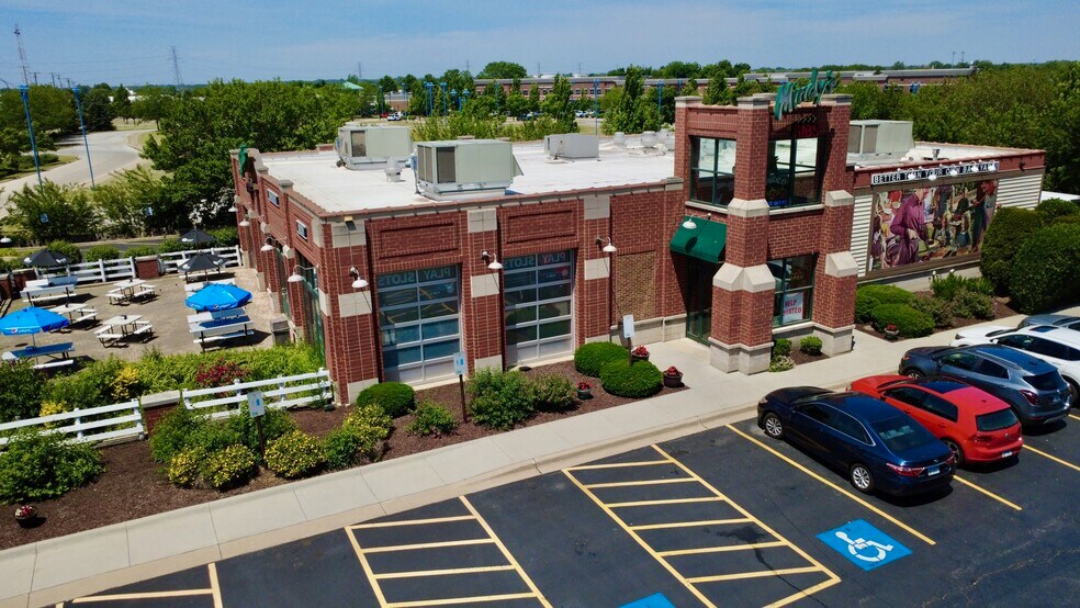 Primary Photo Of 9610 191st St, Mokena Restaurant For Sale