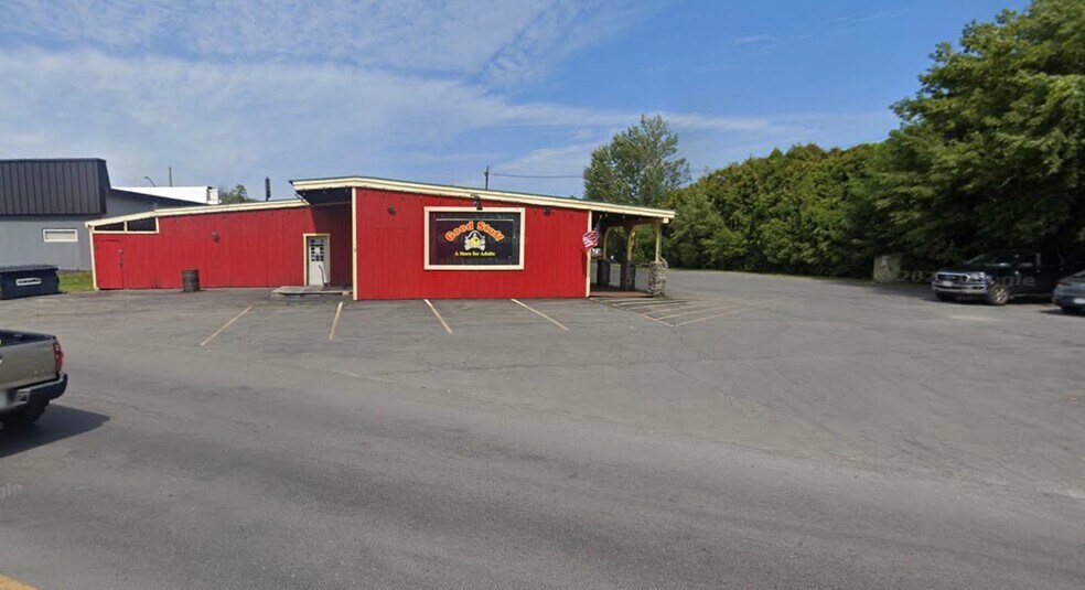 Primary Photo Of 289 Cornelia St, Plattsburgh Freestanding For Sale