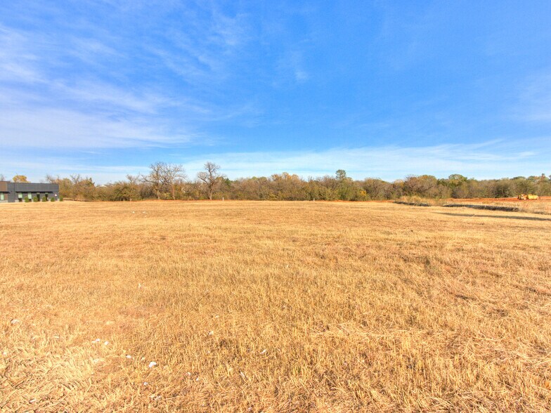 More Photos Of 5700 Mustang rd, Mustang Land For Sale