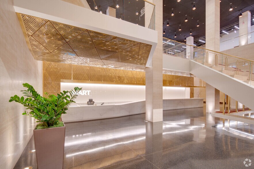 More Photos Of 222 Merchandise Mart Plz, Chicago Office For Lease