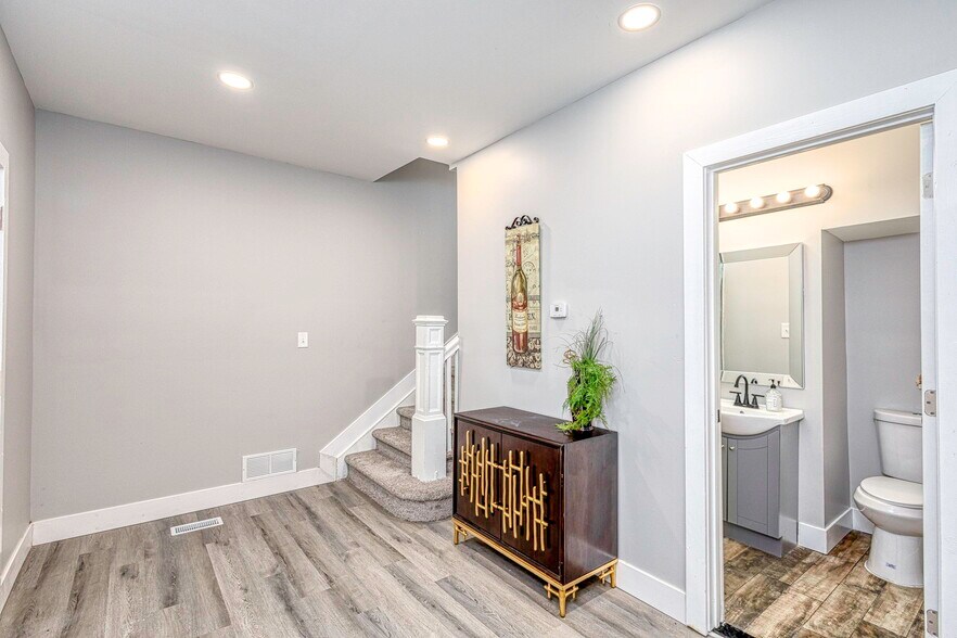 More Photos Of 2665 Columbus St, Detroit Apartments For Sale